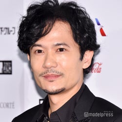 稲垣吾郎、草なぎ剛&香取慎吾との“絆”語る「無我夢中です」<半世界>