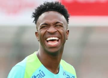 ビニシウス「毎年夏に」エムバペを勧誘していた 「僕がやっていたのは代理人のようなこと」