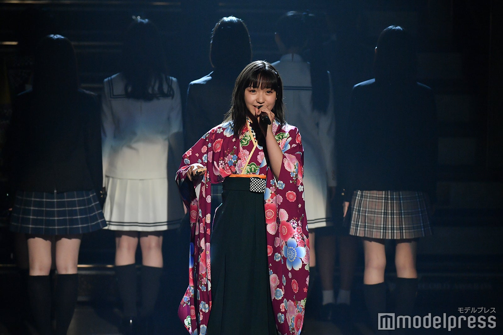 BEYOOOOONDS （C）モデルプレス