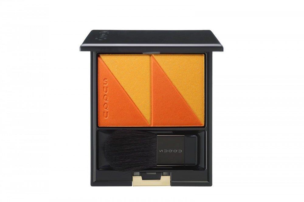 SUQQU／ピュア カラー ブラッシュ／119 蜜柑重 - MIKANGASANE（限定色）／5,500円（税抜） ／画像提供：SUQQU