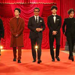 （左から）笑福亭鶴瓶、菅田将暉、中井貴一、松坂桃李、GACKT（C）日本アカデミー賞協会