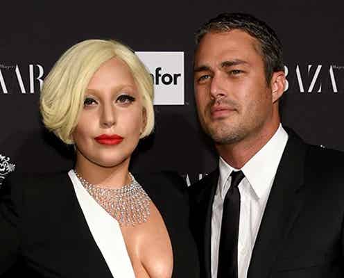レディー・ガガ、婚約を発表