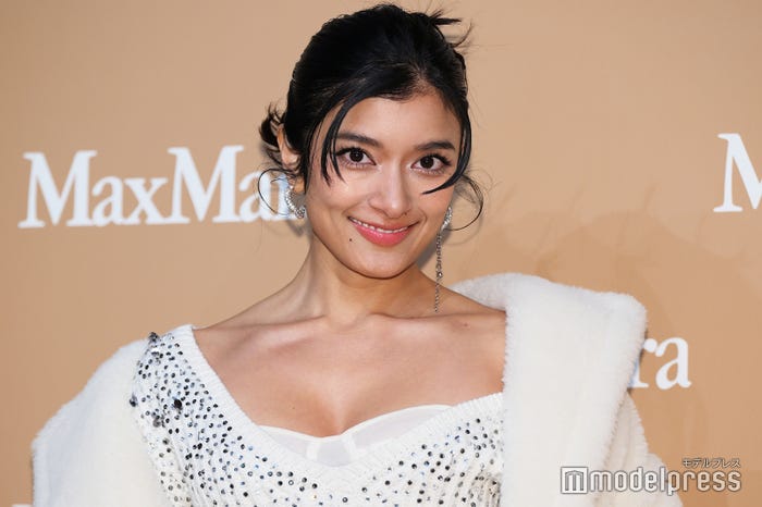 マックスマーラポップアップストア“THE CAMEL, timeless”プレビューに出席したローラ(C)モデルプレス