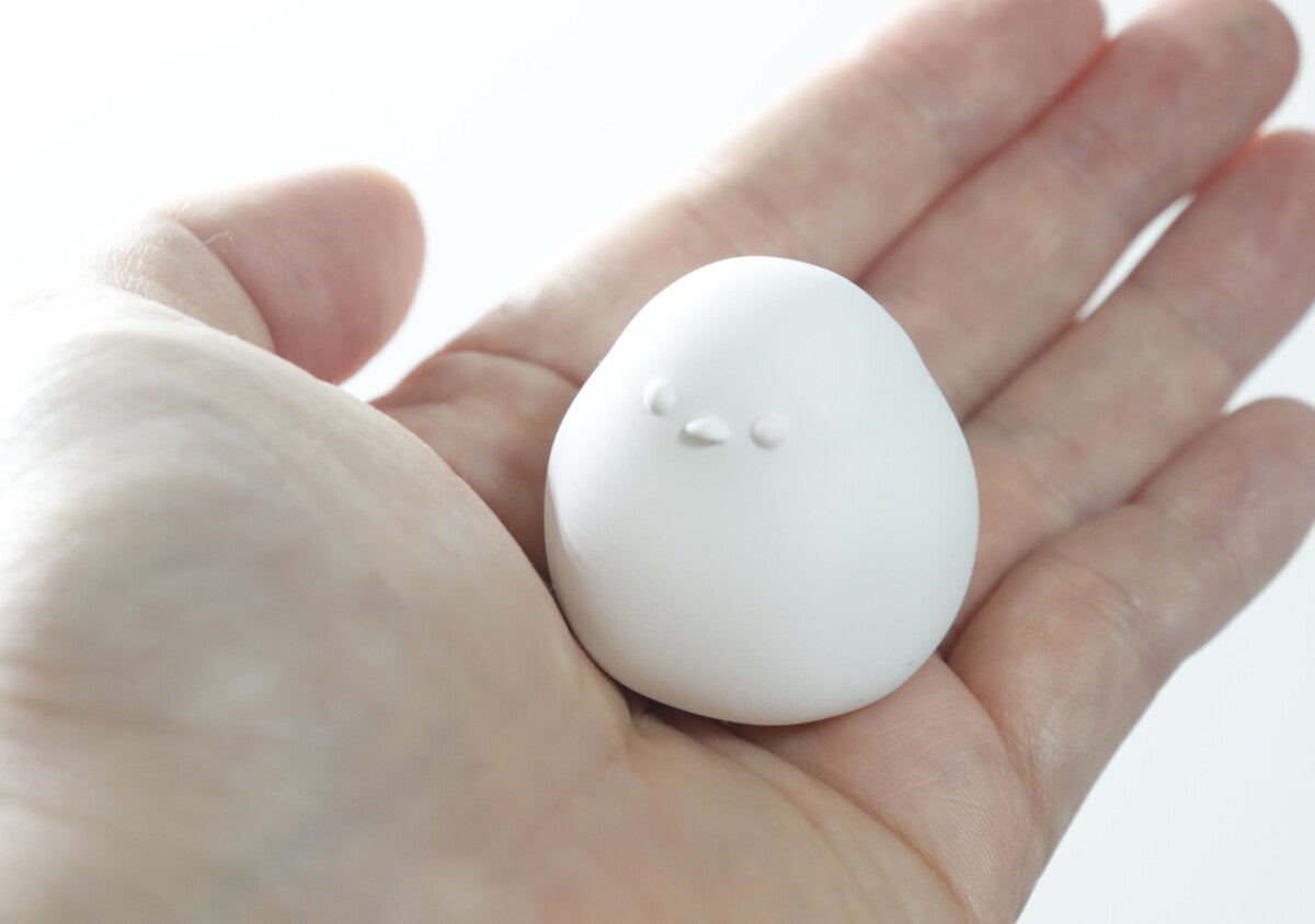 セリアで見つけた可愛いヤツが優秀！「こう見えて機能的！」置きっぱなしOKの下駄箱対策グッズ
