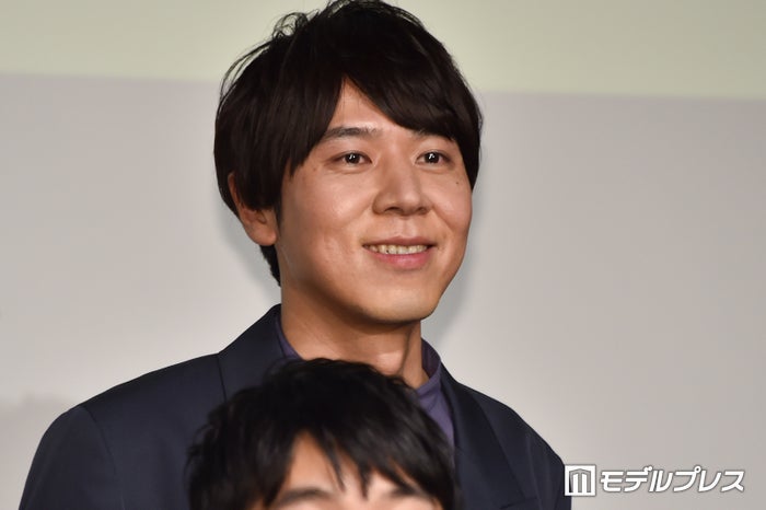 ロッチ・コカド、ミシンで作ったオリジナルTシャツ披露「既製品に負けない仕上がり」「デザインがオシャレ」と反響