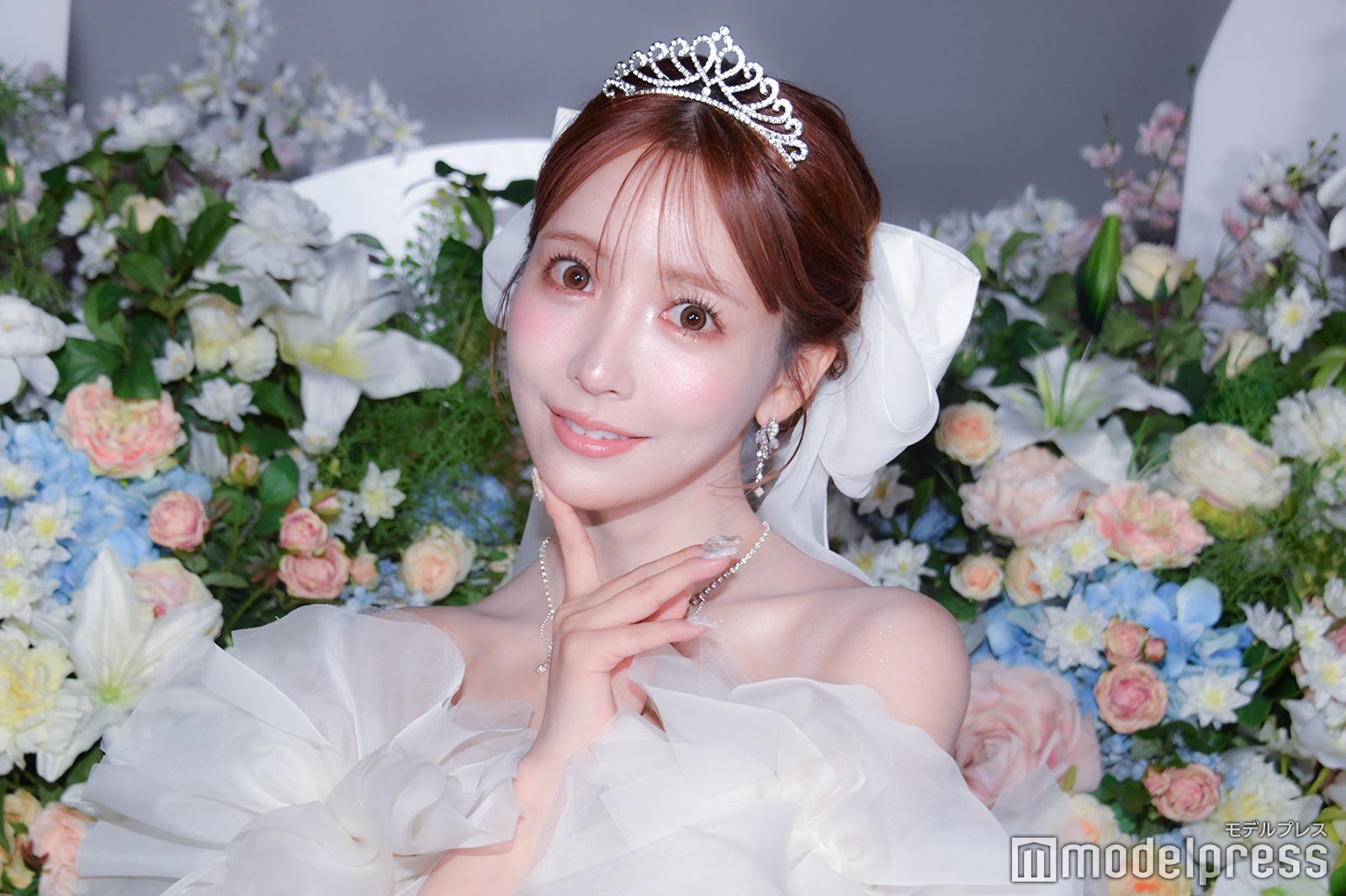 三上悠亜（C）モデルプレス