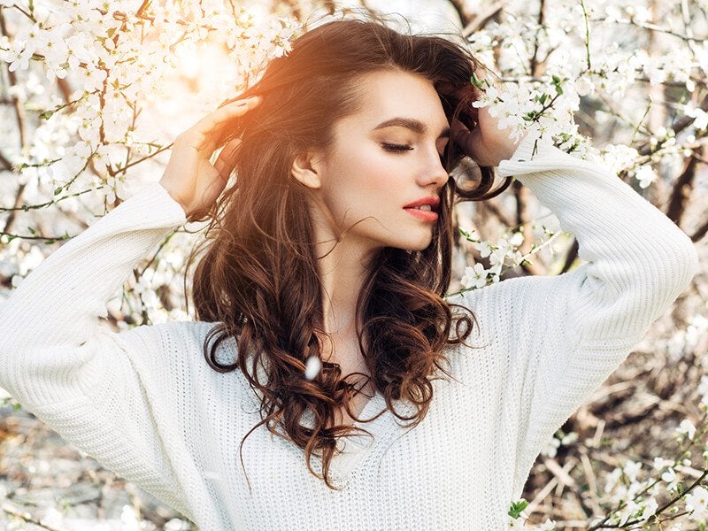 船戸順さん死去 歳 妻 岩井友見と キャベジン コーワ Cm モデルプレス