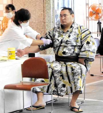 豊昇龍「こんなにひどかったとは」 名古屋場所後に右膝手術を告白「ちゃんとしている姿を見せたい」復帰時期未定、秋場所欠場へ