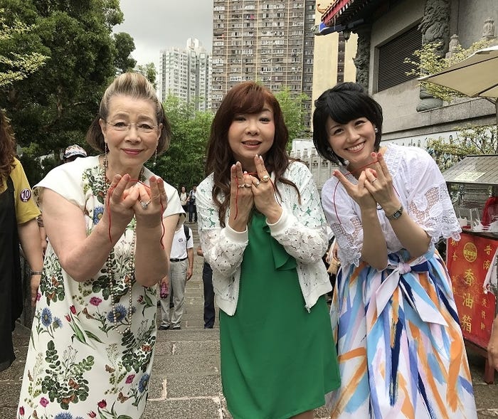 (左から)西川ヘレン、ハイヒールモモコ、中島めぐみアナ(写真提供:カンテレ)