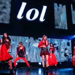 初のライブツアー『lol live 2016［101］』をスタートさせたlol（画像提供：avex）