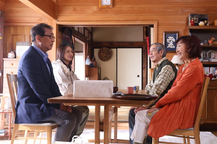 中井貴一、小泉今日子、小倉蒼蛙、三田佳子「続・続・最後から二番目の恋」第6話(C)フジテレビ