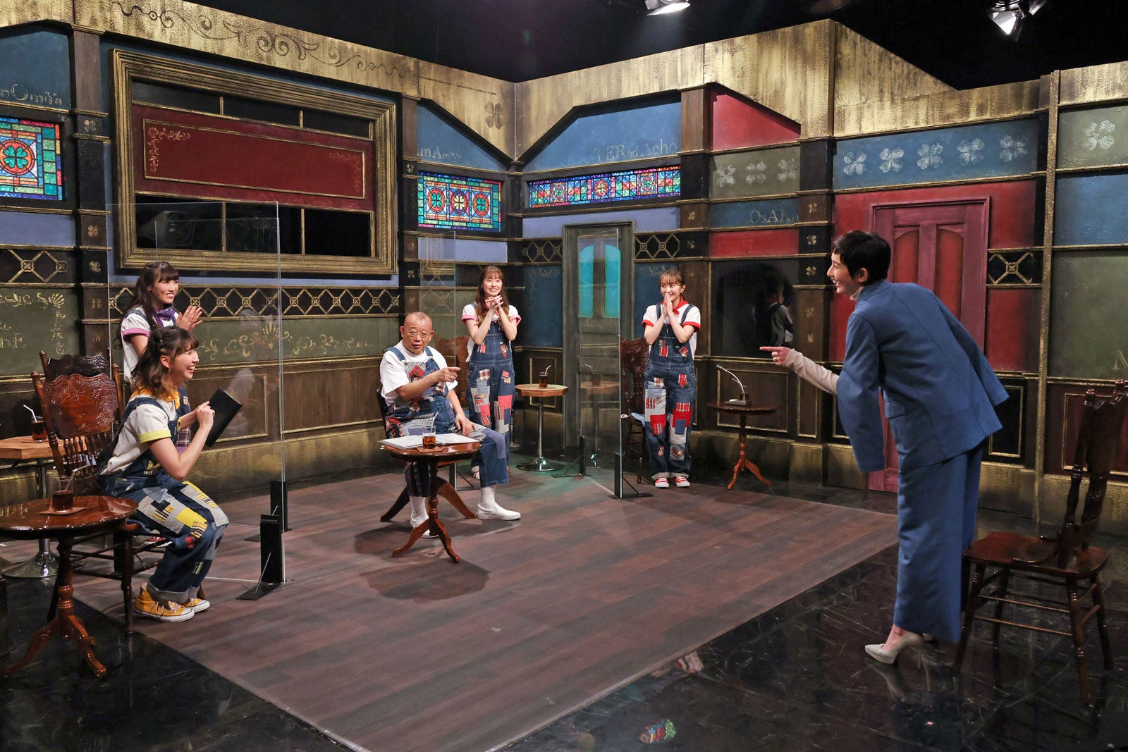 ももいろクローバーZ、笑福亭鶴瓶、早見あかり（C）カンテレ