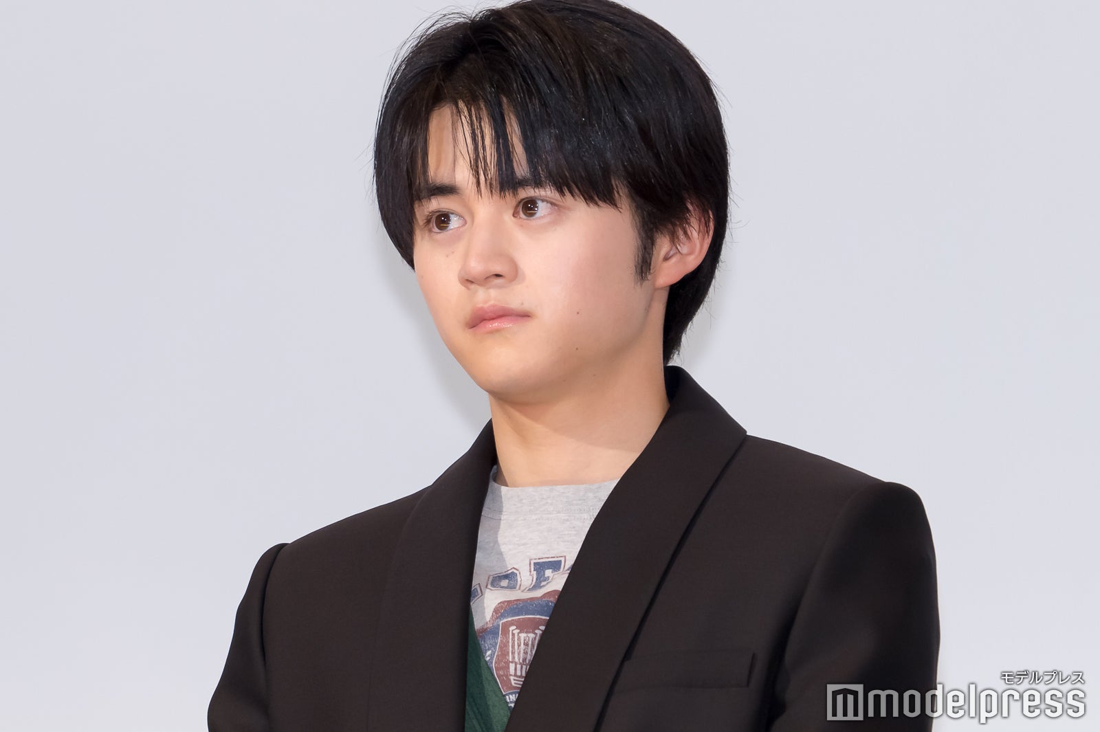 鈴鹿央士（C）モデルプレス