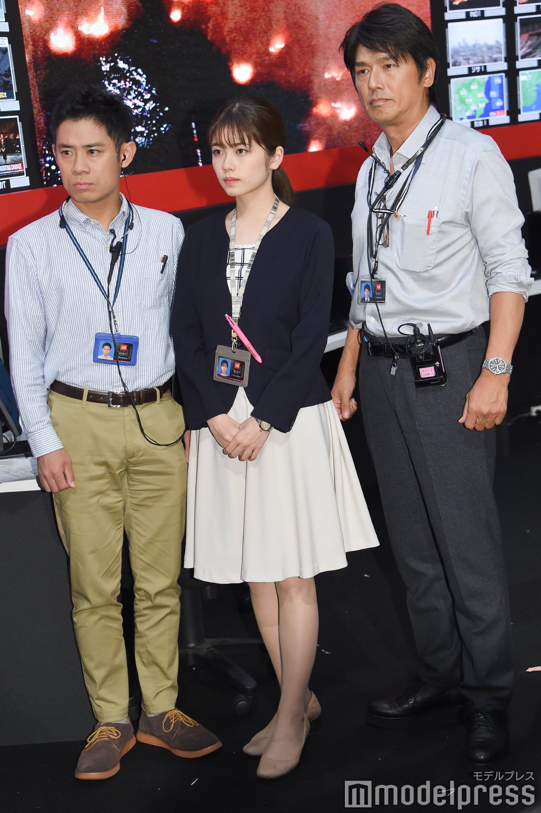 （左から）伊藤淳史、小芝風花、高橋克典（C）モデルプレス