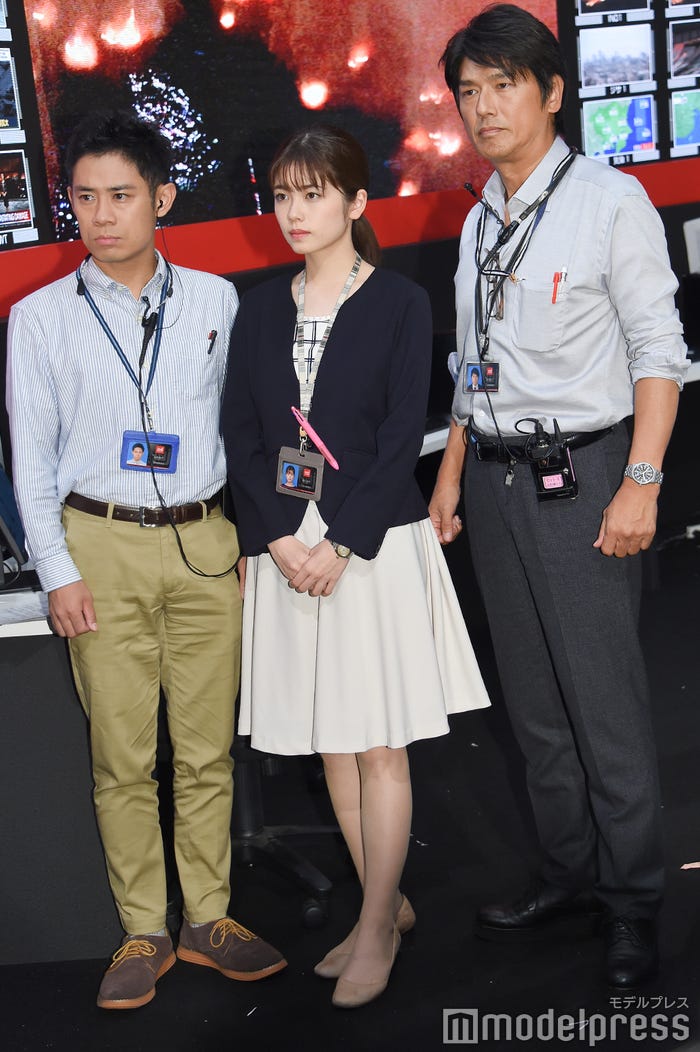 (左から)伊藤淳史、小芝風花、高橋克典(C)モデルプレス