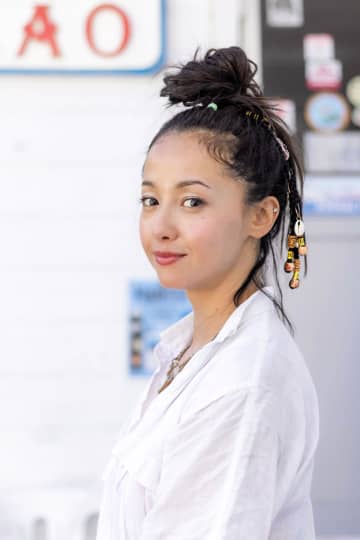 沢尻エリカ 約20年ぶり、30代最後の写真集を5．23発売 すっぴんも披露「今、そして素を刻んだ一冊」