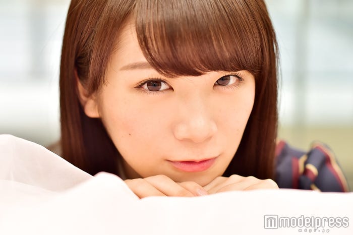 秋元真夏(C)モデルプレス