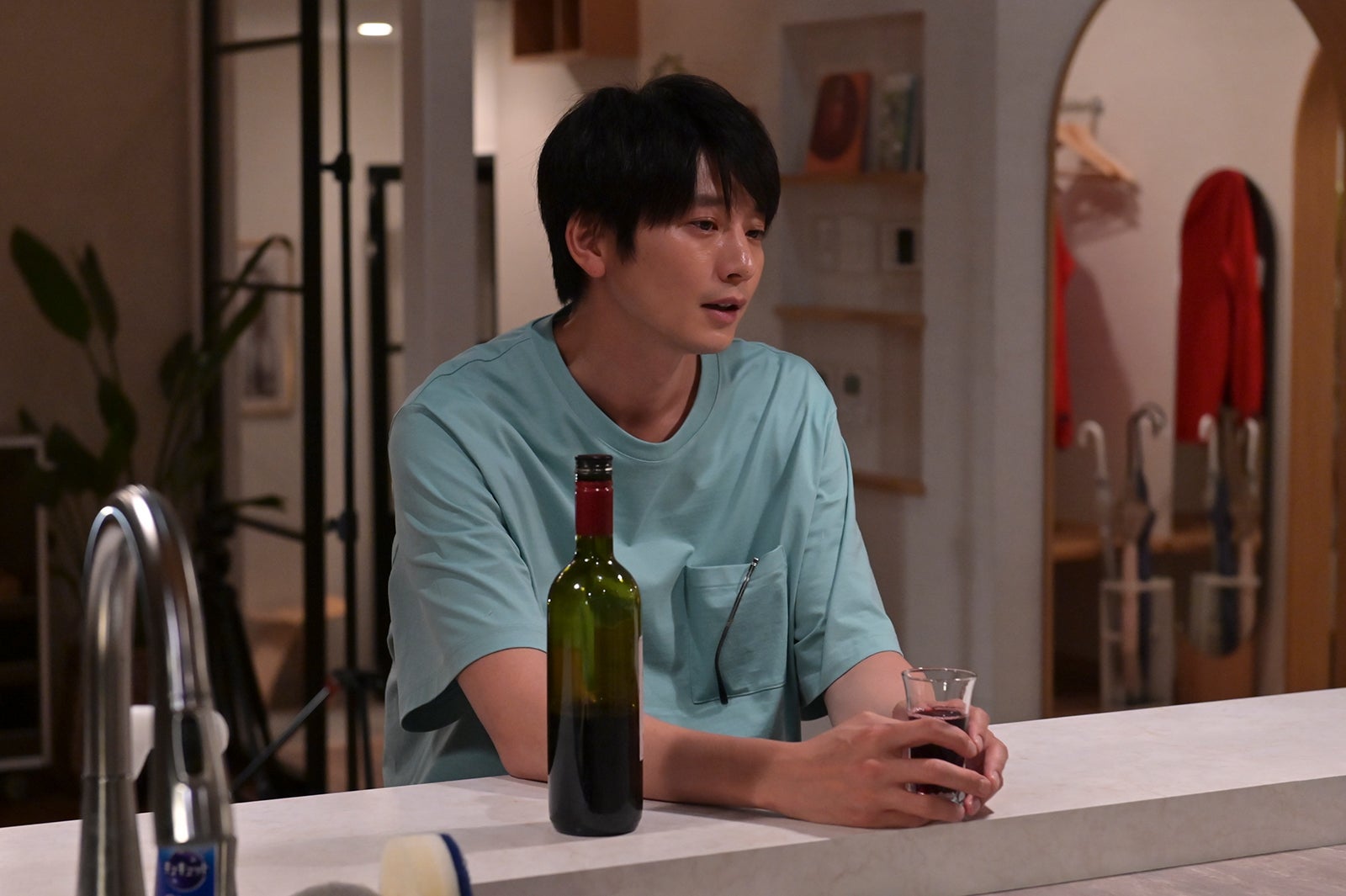 向井理「着飾る恋には理由があって」より（C）TBS