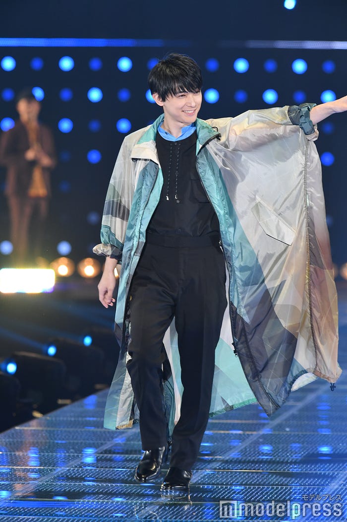 吉沢亮(C)モデルプレス