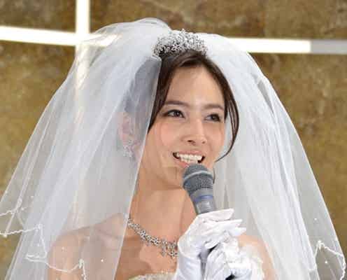 加藤夏希、純白花嫁姿披露!結婚ラッシュに焦り「私遅れてるかも」