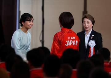 佳子さまが熊本地震、千葉豪雨災害被災者へ思い「復興が進んでいくこと、安心して皆さまが暮らせるようになることを願っております」 アジア大会結団式であいさつ
