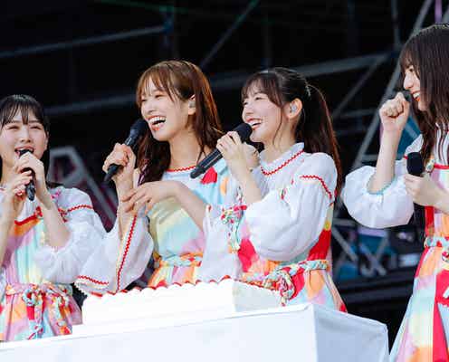 日向坂46“聖地”で2度目の「W-KEYAKI FES」 バースデーサプライズ&櫻坂46との絆伝わる演出にファン感動<セットリスト>