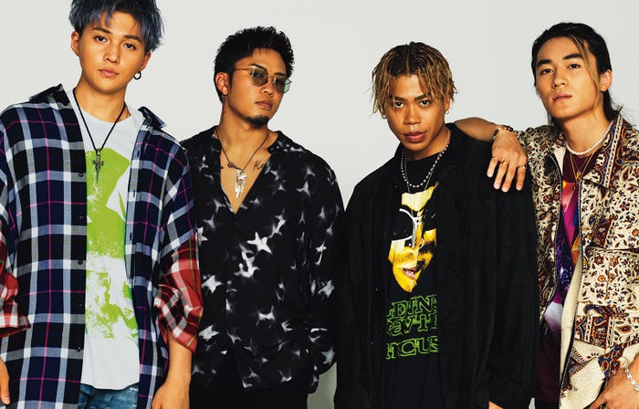 八木勇征、数原龍友、LIKIYA、砂田将宏/「月刊EXILE」8月号より(画像提供:LDH)