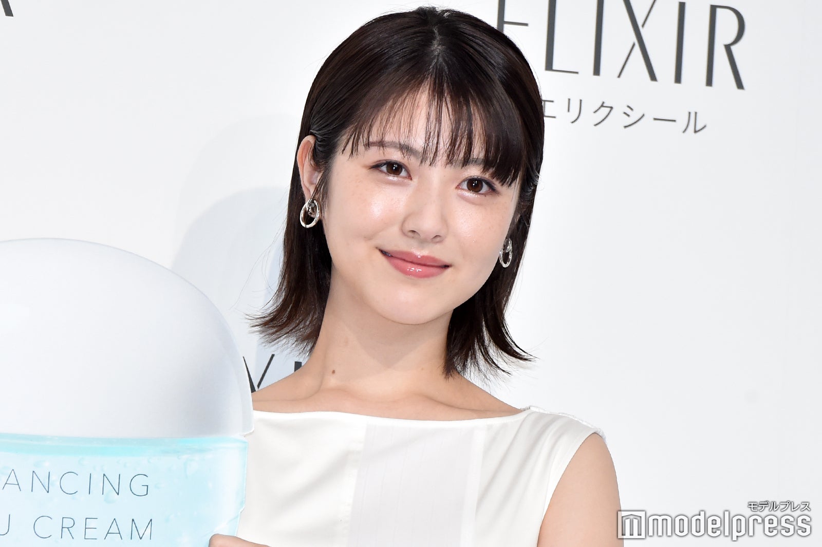 浜辺美波（C）モデルプレス