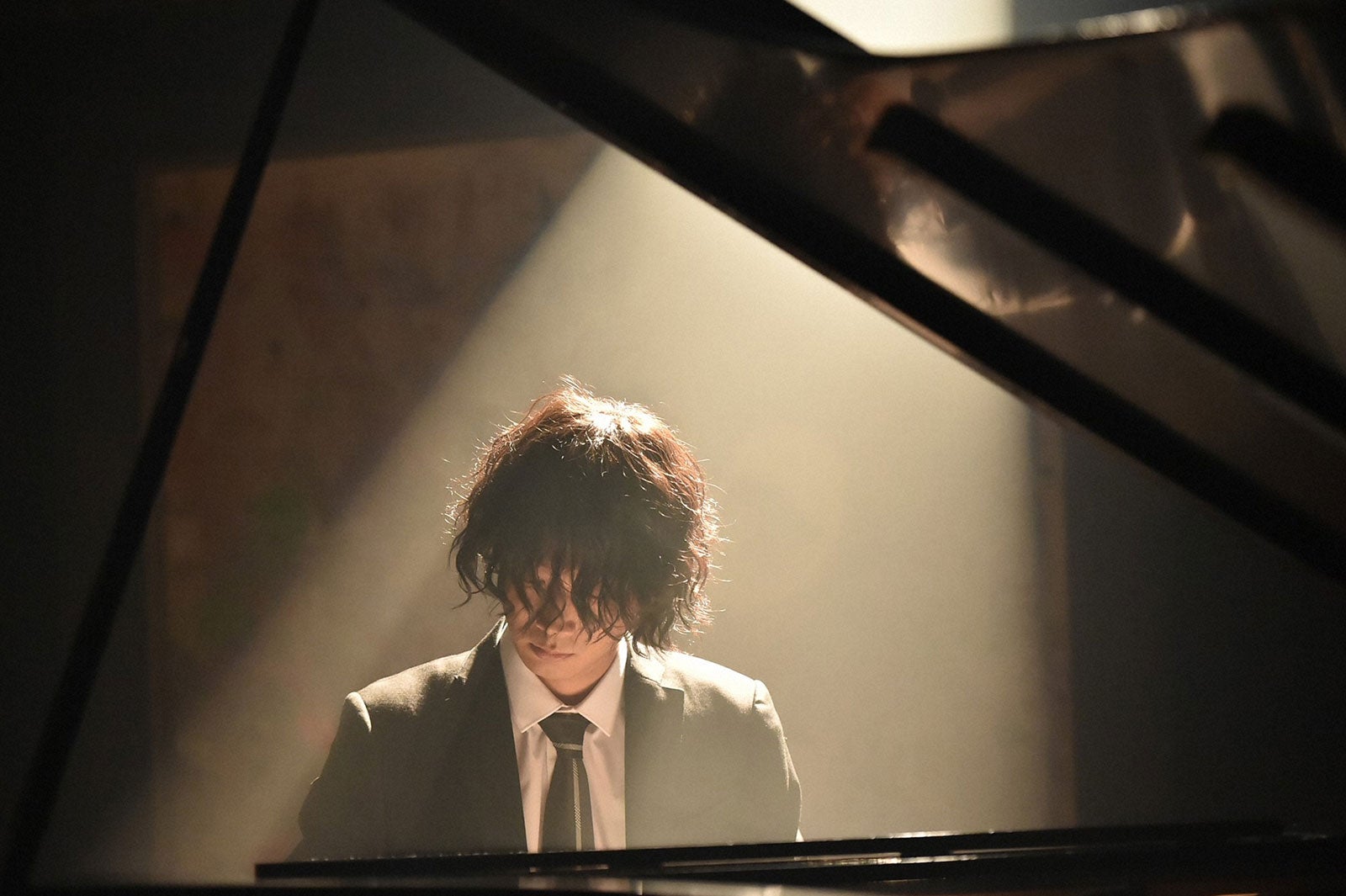 綾野剛／「コウノドリ」第6話より（画像提供：TBS）