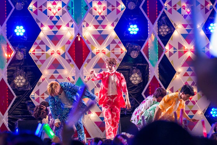 超特急/photo:米山三郎(SignaL)