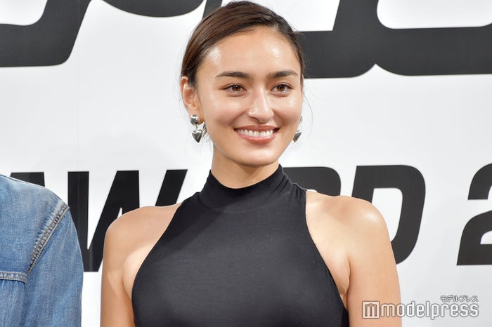 長谷川潤 再婚を報告 笑顔あふれるファミリーを築いていきたい モデルプレス 長谷川潤 再婚を報告 笑顔あふれるファミリーを築いていきたい モデルプレス