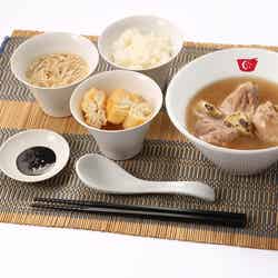 骨つき肉骨茶満喫セット1,280円(税別)/画像提供:クロスロード・ファクトリー