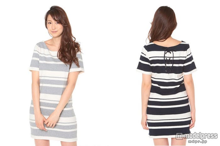 バックスピンドルボーダーワンピース「ROYAL PARTY」6,825円(税込)