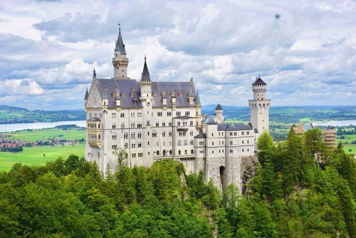 矢島尚也「唯一無二のグルメ・トラベルインフルエンサーを目指す!」(提供写真)