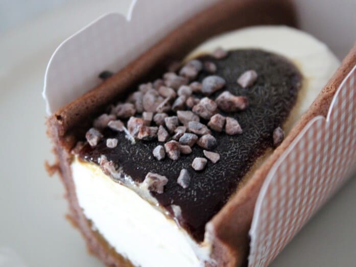 コーヒーの香りと、カカオニブの食感がアクセントに