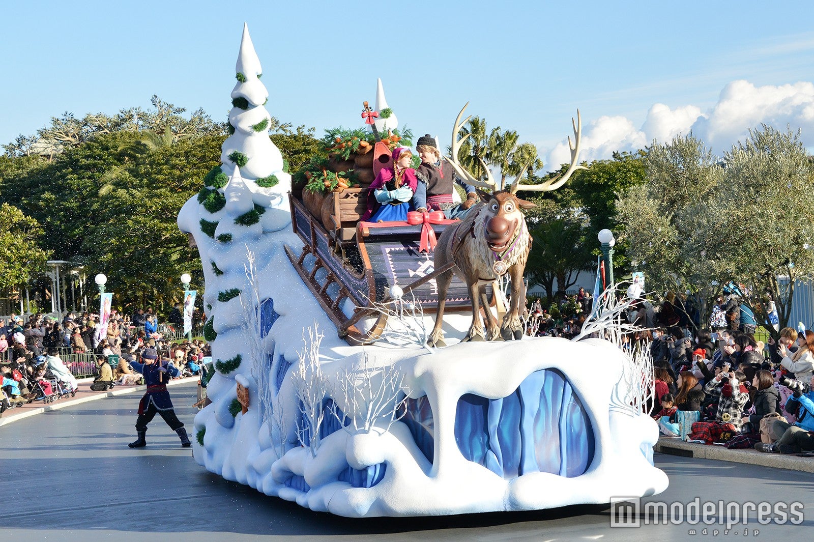「フローズンファンタジーパレード」（C）モデルプレス