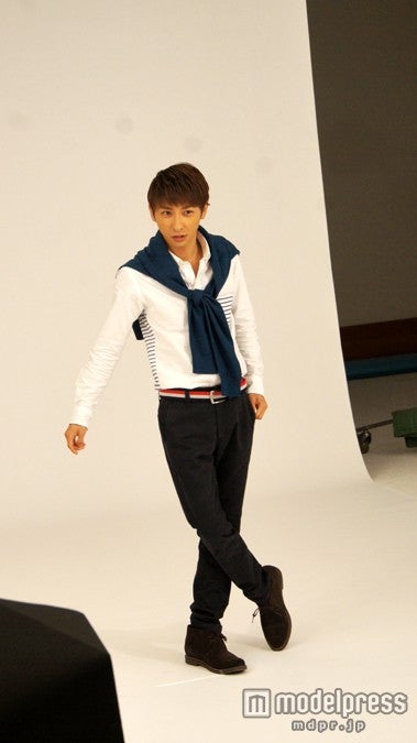 與真司郎／CMメイキングカット