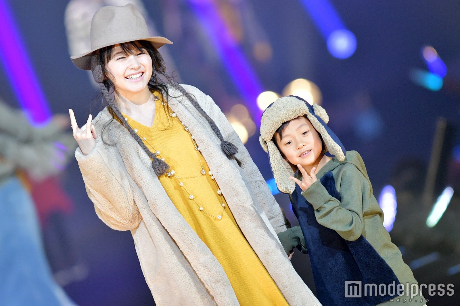 （C）モデルプレス