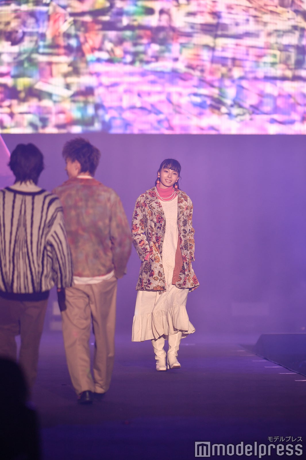 （C）モデルプレス