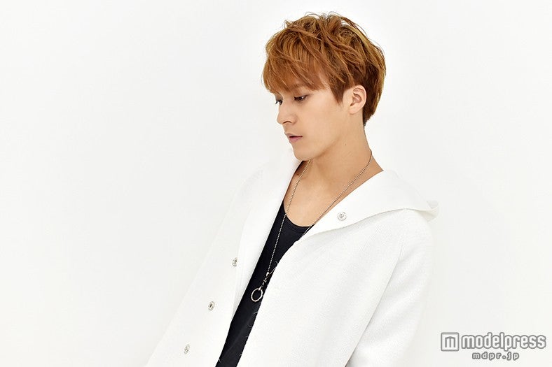 東雲 DONG WOON from BEAST