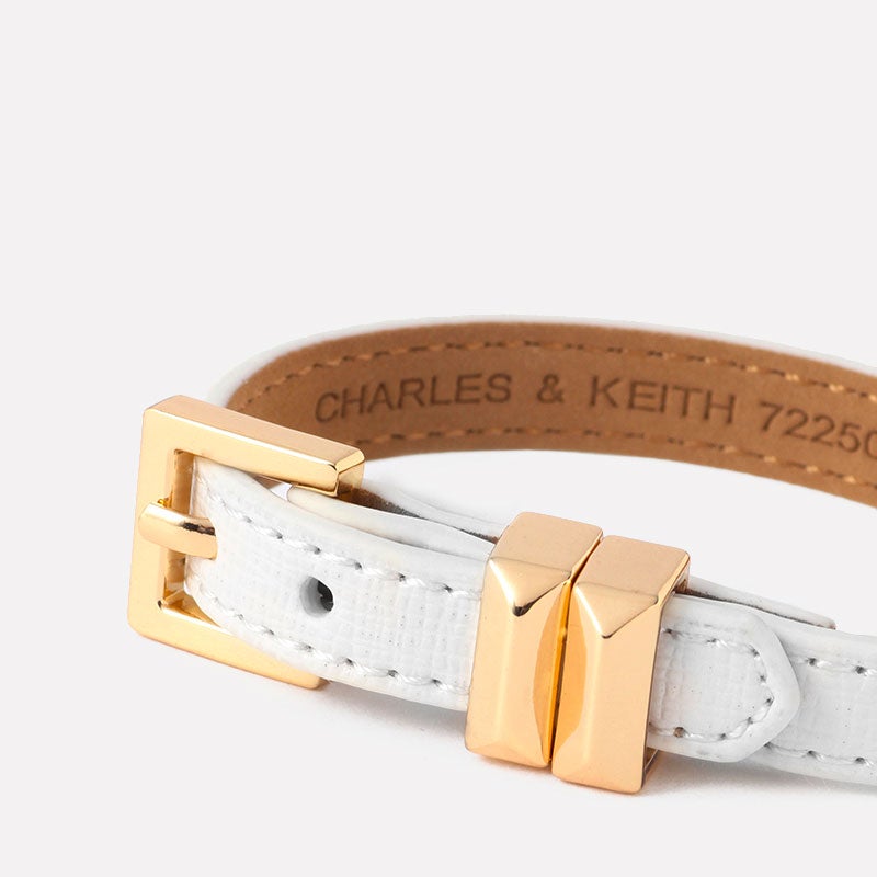 ベルトブレスレット「CHARLES & KEITH」4,233円（税込）／画像提供：CHARLES & KEITH