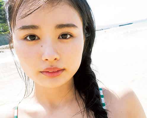 豊島心桜、迫力バスト際立つビキニ姿 圧倒的ボディで悩殺