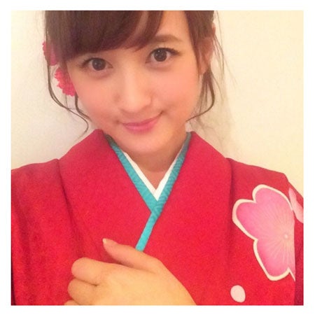 小松彩夏、DAIGO発案“セーラー戦士”余興　北川景子も参加で「泣きすぎてわからない」