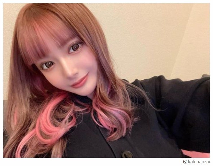 安斉かれん、ピンク髪にイメチェン「雰囲気変わって可愛い」「めっちゃ似合ってる」の声