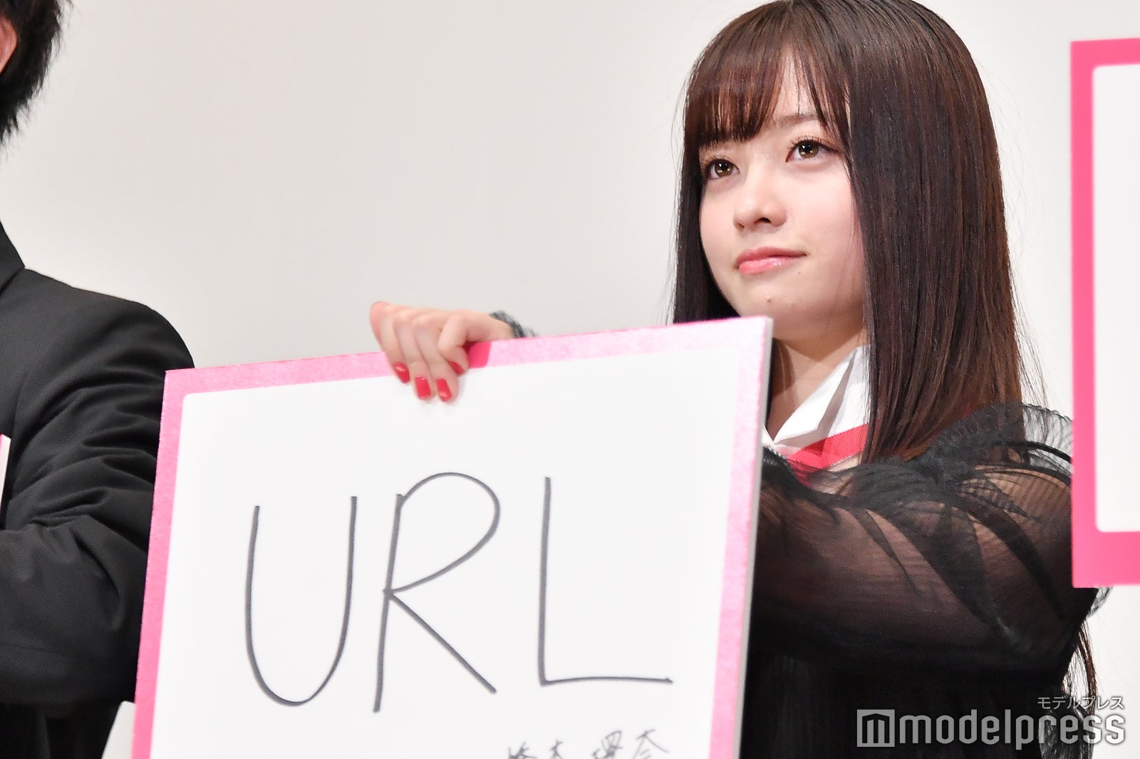 橋本環奈「ネットニュースを見るのが好き」 共演者にも発信＜シグナル100＞