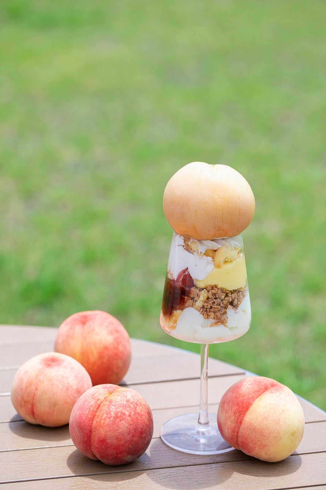 もももパフェ1,000円／画像提供：村の駅