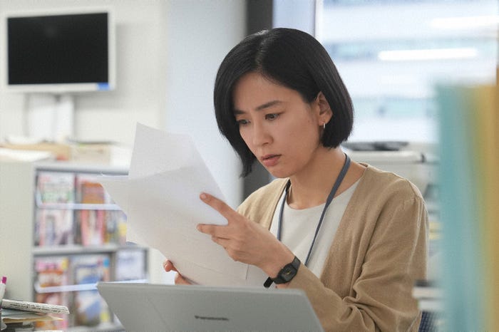 水川あさみ「笑うマトリョーシカ」第1話より(C)TBS