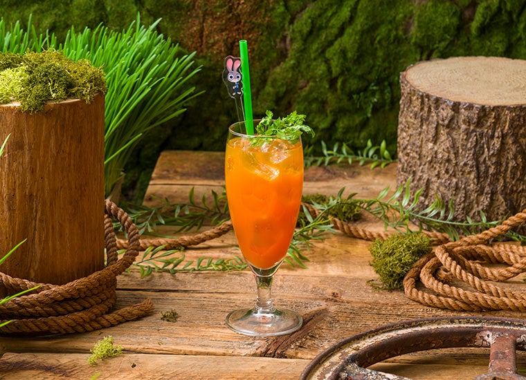 ＜ジュディ＞ニンジンソーダ　　税込990円（C）Disney