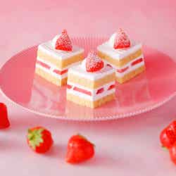 スーパースイーツビュッフェ2025~ホテルでいちご狩り~/提供画像