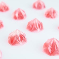和菓子?洋菓子?今までにない新感覚スイーツに注目!